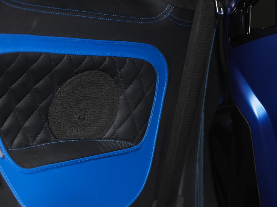 Детали интерьера Abarth 500 Blue Wonder by Pogea Racing 2015 года  (фото 11 из 43)